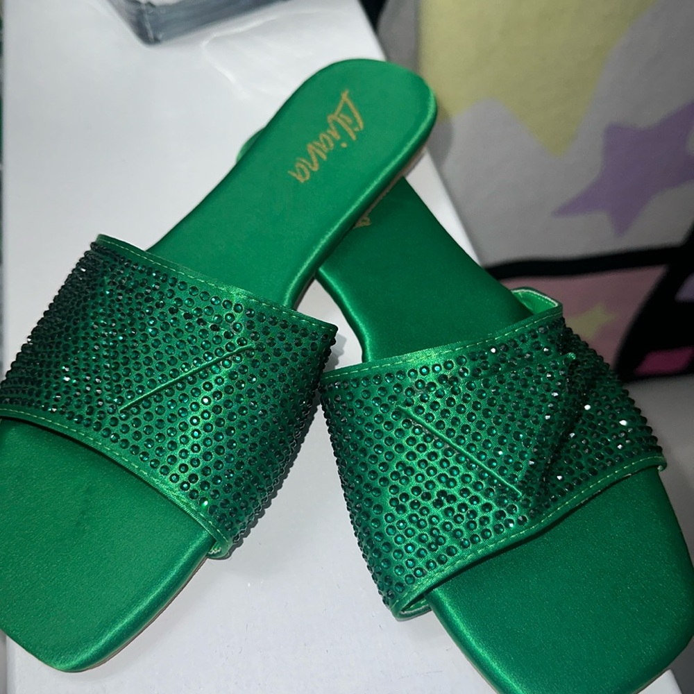 Green, I’m not sure what brand is it